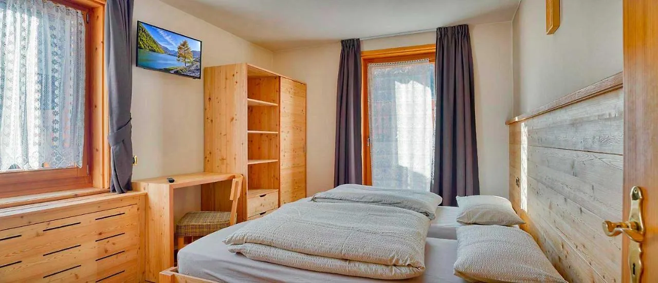 Apartment Baita Lorella Legno Livigno Italy