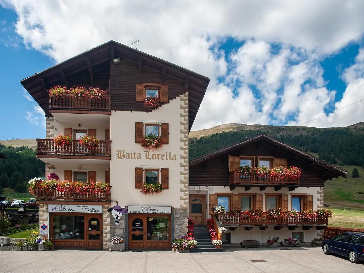 Baita Lorella Legno Livigno Apartment