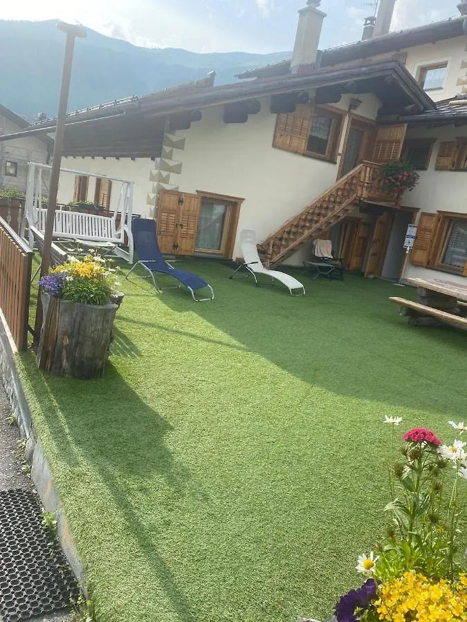 Baita Lorella Legno Livigno 0*,